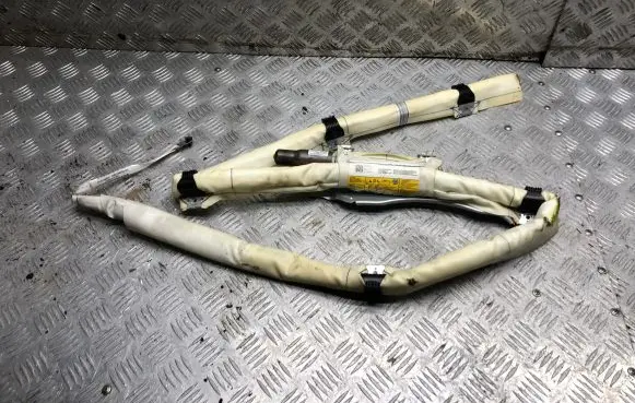 Volkswagen Golf VI Roof airbag 1K9880741E
