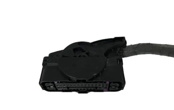 Toyota C-HR I EUR ISO radio connector 
