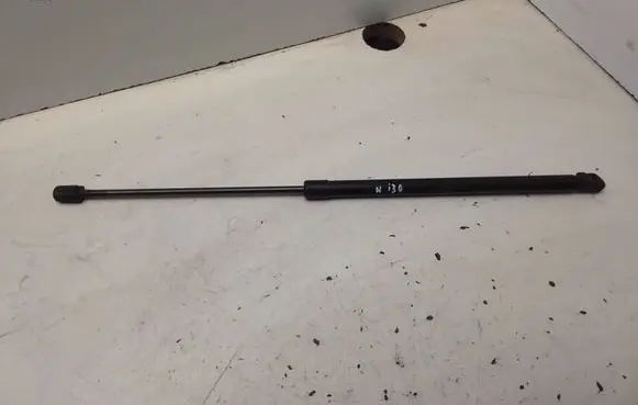 Hyundai i30 Tailgate/trunk strut/damper 817812r000