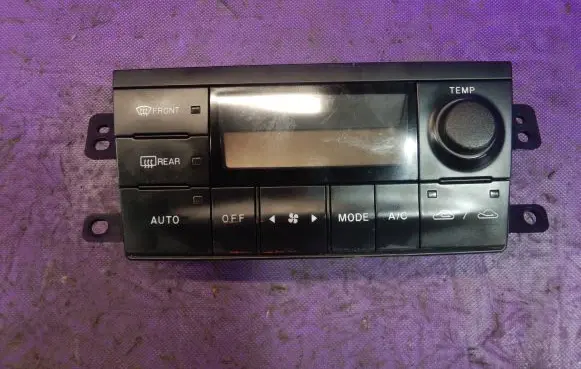 Interior fan control switch