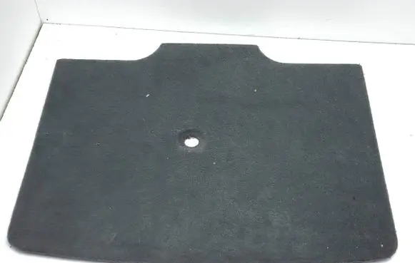 Trunk/boot floor carpet liner