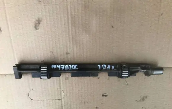 BMW 1 E81 E87 Oil pump balance shaft 8509300 850930001