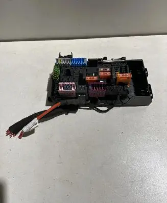 Mercedes-Benz E W213 Fuse module A2135840309