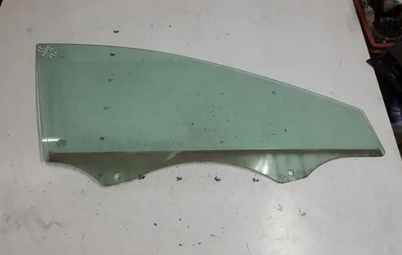Seat Leon (5F) Sliding door window/glass 