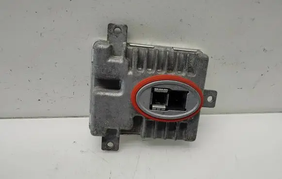 BMW 5 F10 F11 Headlight ballast module Xenon 7237647 W003T20071