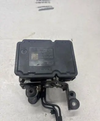 Land Rover Freelander 2 - LR2 ABS Pump 00007577D000 10061334681 10092632043