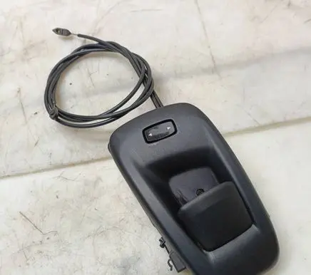 BMW M4 F82 F83 Front door interior handle 10587515 8058396 8058218