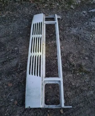 Mercedes-Benz 208 308 Front bodywork piece 