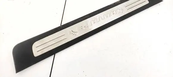 Hyundai Santa Fe Front sill trim cover 858712B000 85871-2B000