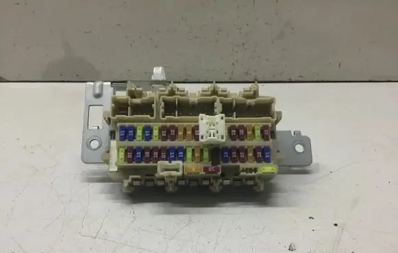 Nissan Qashqai SAM control unit 4EB0A