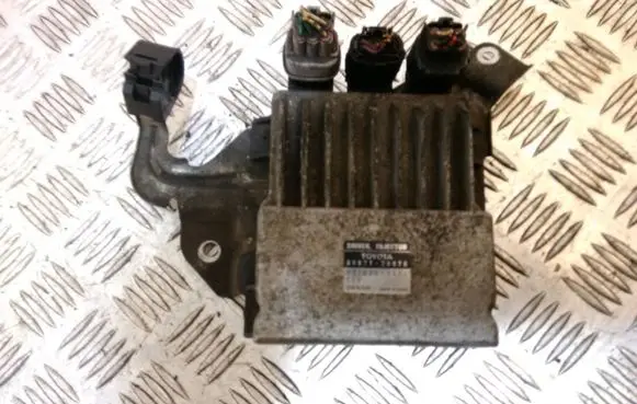 Toyota Corolla Verso E121 Fuel injection control unit/module 8987120070