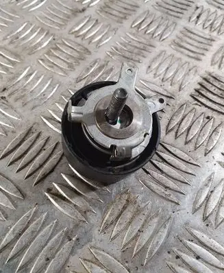Volvo XC40 Timing belt tensioner 31460613