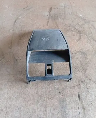 Suzuki SX4 Dash center air vent grill 7382279J