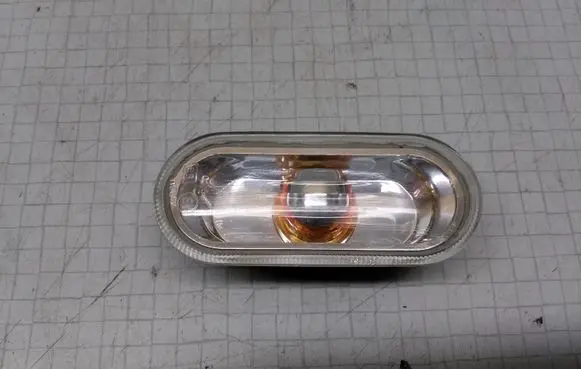 Seat Ibiza III (6L) Front fender indicator light 6L0949117A