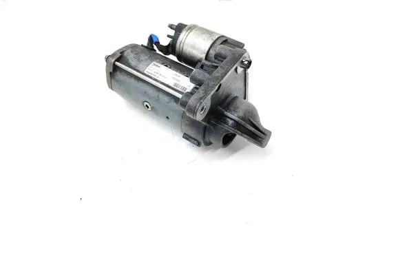 Peugeot 208 Starter motor 9662854180 TS22E26
