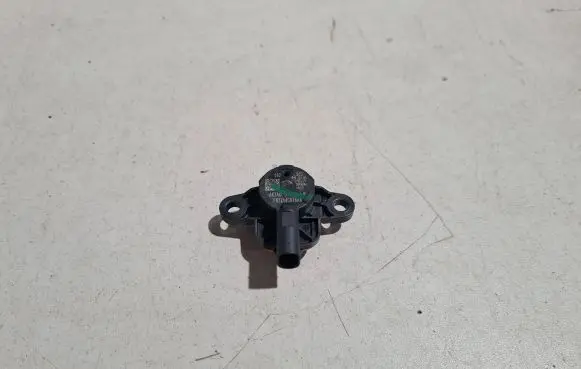 Land Rover Range Rover Velar Airbag deployment crash/impact sensor FK7214C676AA