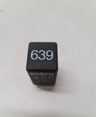 Audi A6 S6 C6 4F Glow plug pre-heat relay 4E0907282A