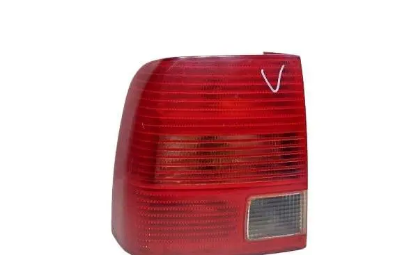 Volkswagen PASSAT B5 Rear/tail lights 154952KAS 154952