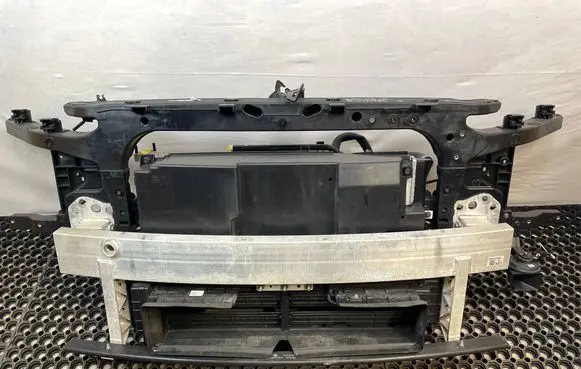 Hyundai Kona I Radiator support slam panel
