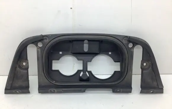 Nissan Leaf II (ZE1) Other body part 657305SH0A