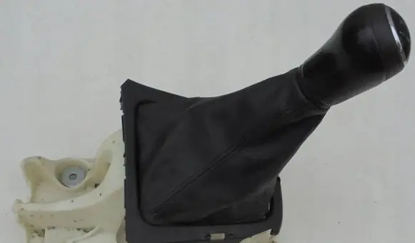 Suzuki Vitara (LY) Gear shifter/selector 