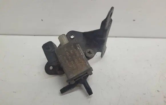 Audi 100 200 5000 C3 Turbo solenoid valve 72161000