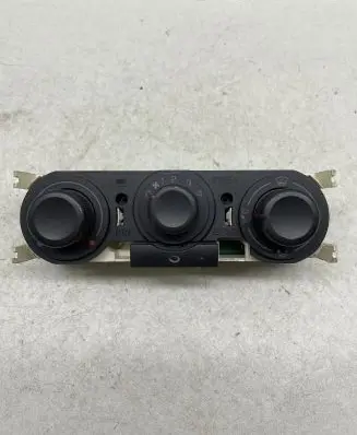 Seat Ibiza II (6k) Climate control unit 6L0819045 98295 901511890001