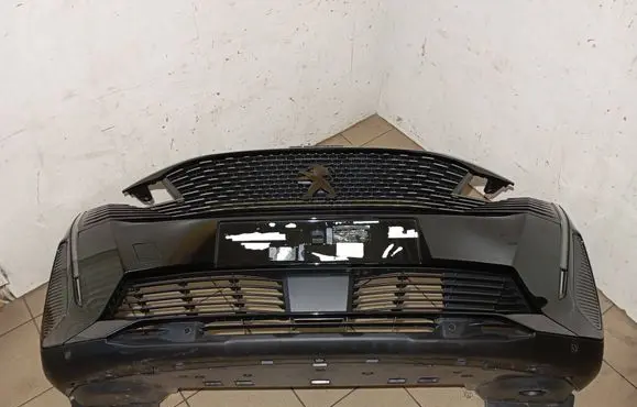 Peugeot 5008 II Front bumper 99936292 9811450077