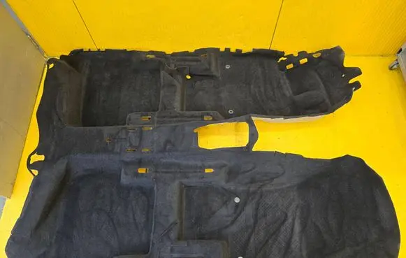 Volkswagen Tiguan Interior carpet 5NB863367E