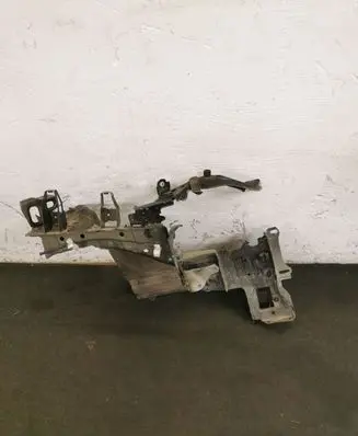 Toyota Verso Front side member 