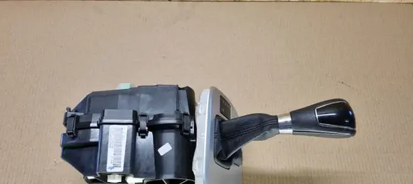 Ford S-MAX Gear shifter/selector 6G917C453JA