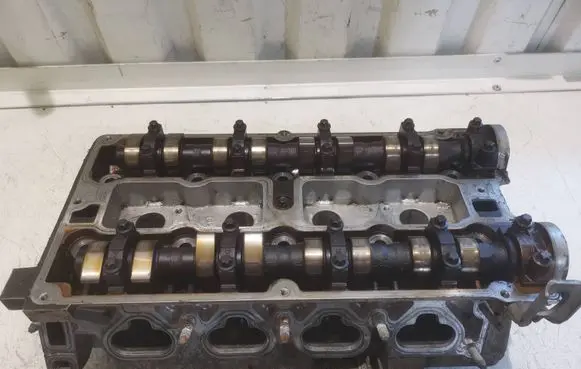 Opel Vectra C Engine head 9242094