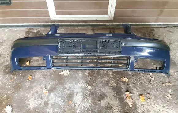 Volkswagen Golf IV Front bumper 1J0807217C