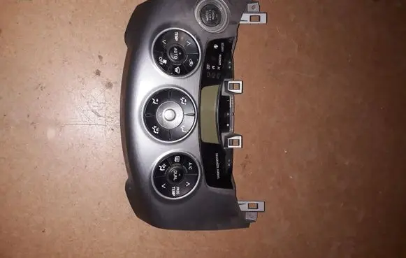 Toyota RAV 4 (XA30) Climate control unit 5590042250