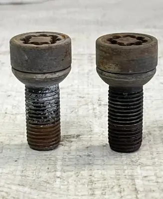 Audi A6 S6 C6 4F Nuts/bolts 