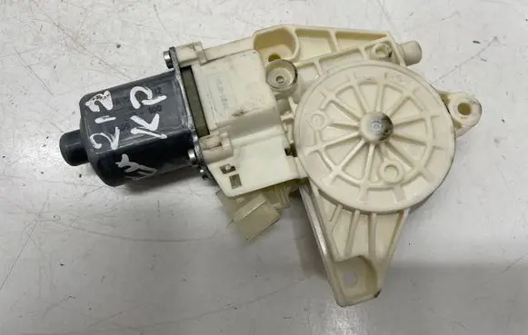 Mercedes-Benz E W212 Other control units/modules A2048200142