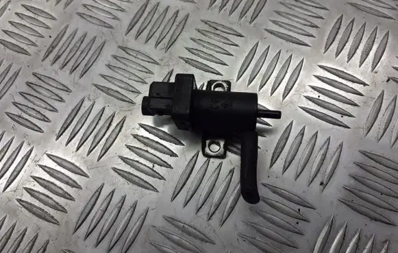 Renault Espace IV Turbo solenoid valve 7700113709