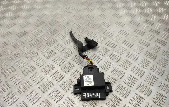 Audi A6 C7 Fuel injection pump control unit/module 4G0906093F