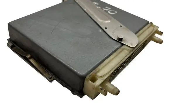 Volvo S70 V70 V70 XC Engine control unit/module P01275212 T96283602 1T26S0000
