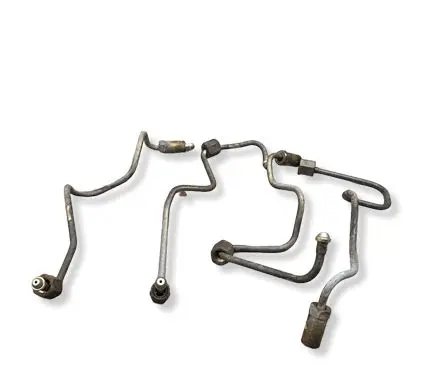 Nissan Almera N16 Fuel injector supply line/pipe 