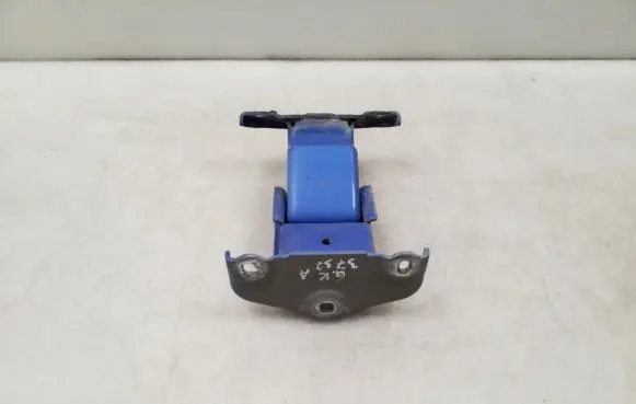 Nissan Primastar Loading door lower hinge 312304K