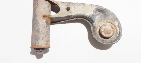 Mercedes-Benz C W202 Front lower control arm/wishbone 2023336214