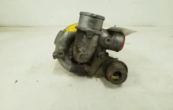 Mercedes-Benz Vito Viano W638 Turbo A6110961399