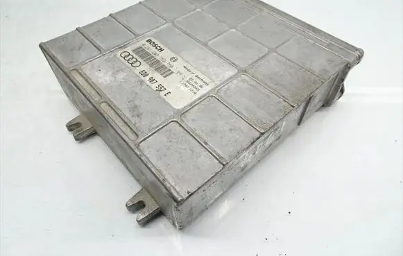 Audi A4 S4 B5 8D Engine control unit/module 8D0907557E 0261203759 0261203760