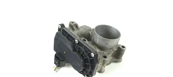 Renault Clio III Throttle body valve 8200568712C