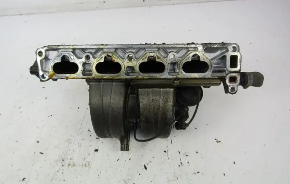 Opel Zafira A Intake manifold 90536060