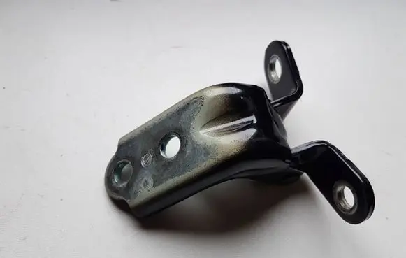 KIA Optima Rear door lower hinge