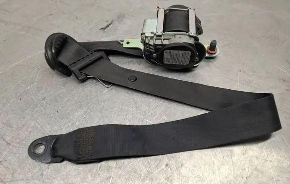 KIA Ceed Front seatbelt 888101H000EQ 888101H000