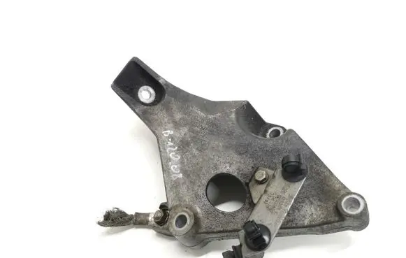 BMW 1 E81 E87 Engine mounting bracket 2211677504101 59280110