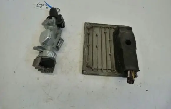 Engine ECU kit and lock set